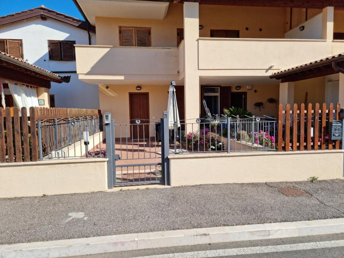 Istia Dream Apartment Istia dʼOmbrone Екстериор снимка